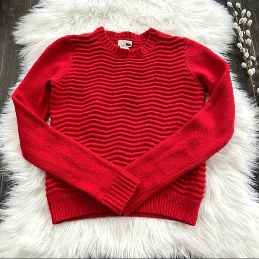 Levis red wool blend wavy textured sweater sz XS